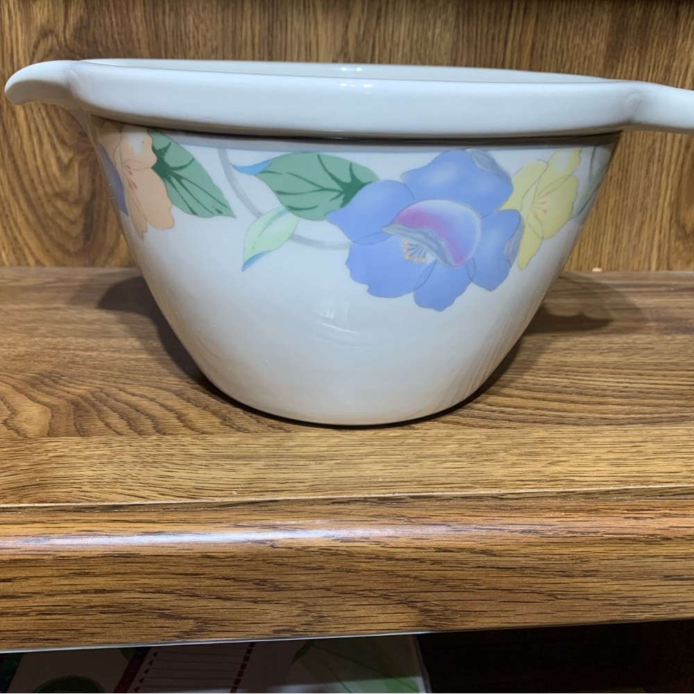 Mixing Bowl - ceramic
